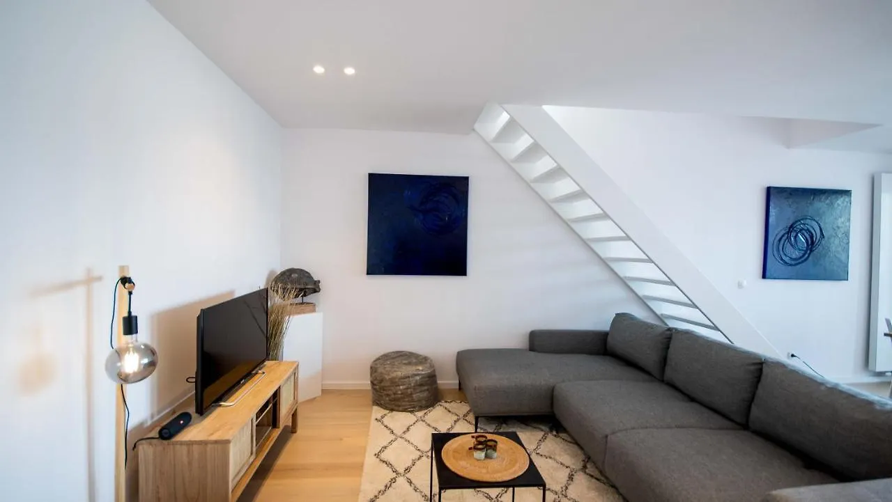 Chez Lileaula - Boho Duplex In Belle Epoque contacts