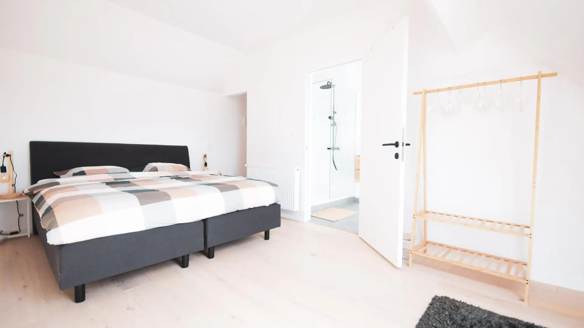 Chez Lileaula - Boho Duplex In Belle Epoque Apartment Ostend
