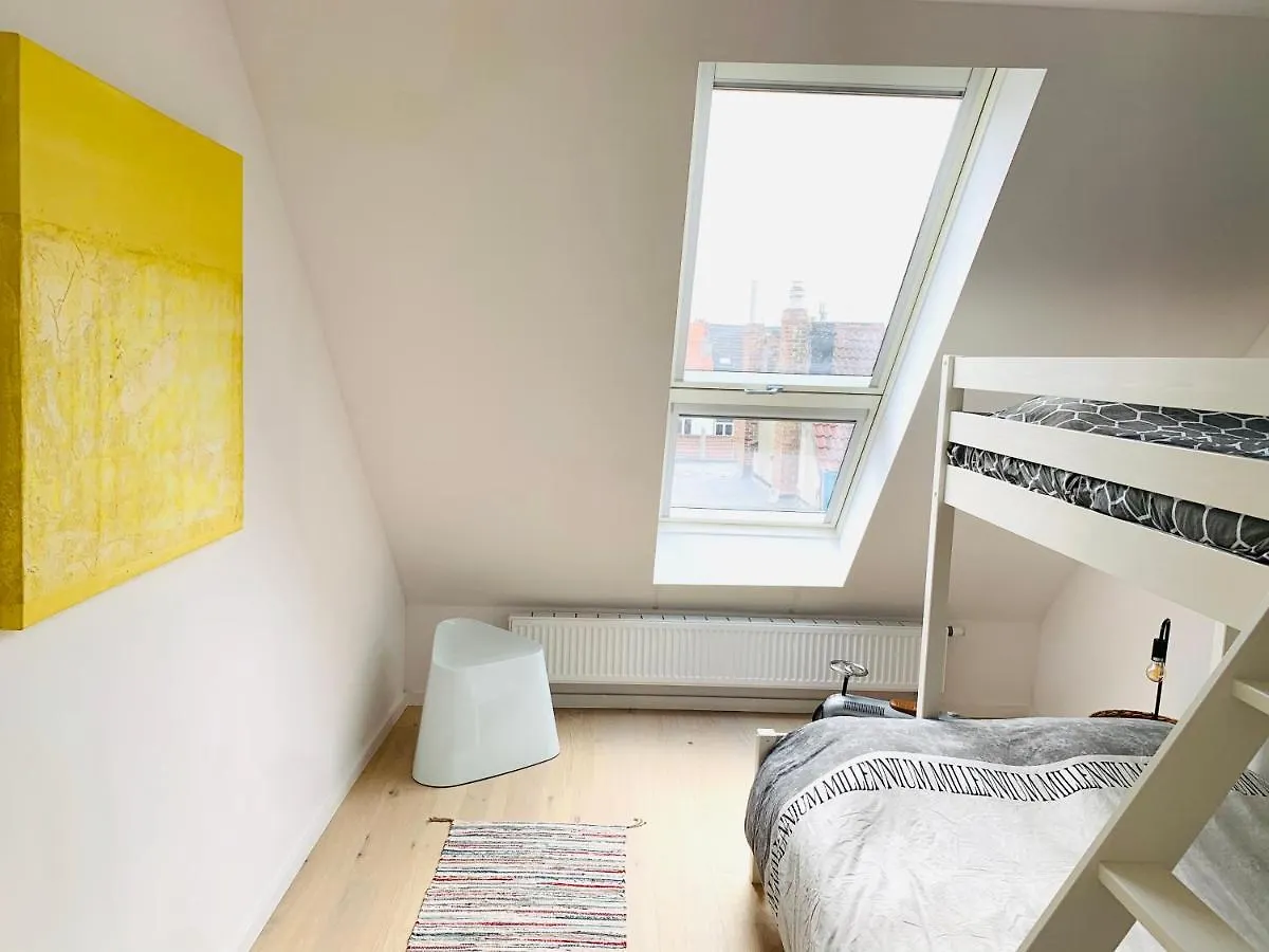 Chez Lileaula - Boho Duplex In Belle Epoque Apartment Ostend 0*,